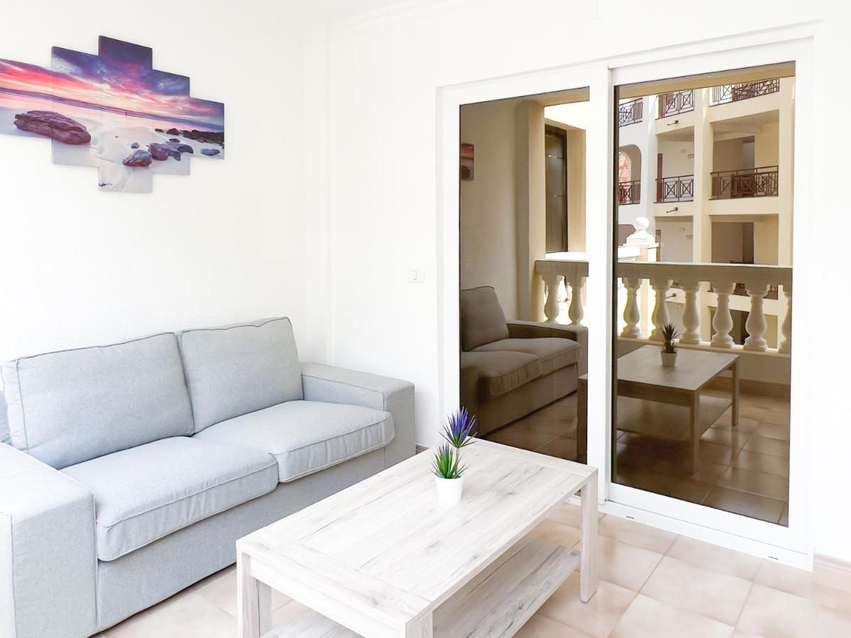Korallia Guesthouse Castle Harbour Los Cristianos  Eksteriør bilde